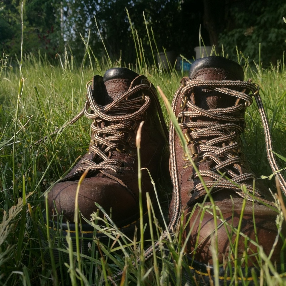 Womens doc martins